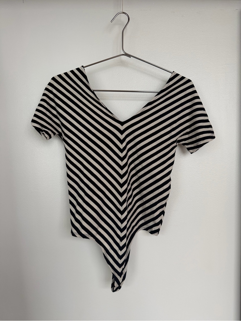 Striped V-Neck Bodysuit - Black & White